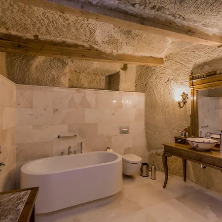 Hanedan Cappadocia Hotel 3*